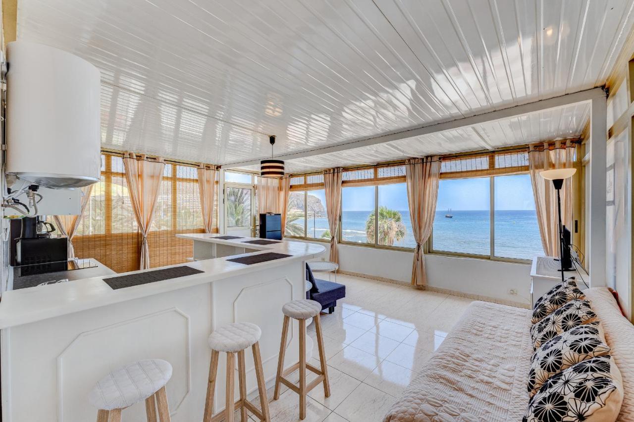 Front Ocean Aircon Cristianos Unique Apartment